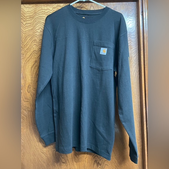 Carhartt Other - Carhartt Black Long Sleeve Size Small Mens